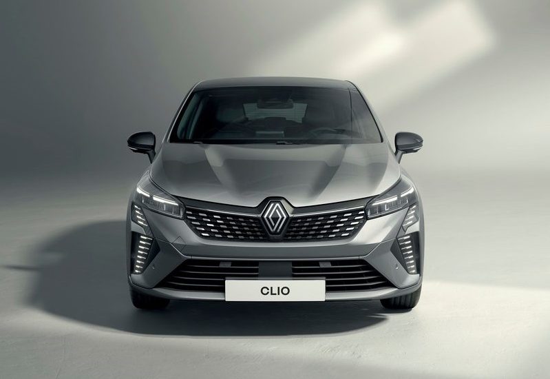Clio 5 2024 Grey Diesel